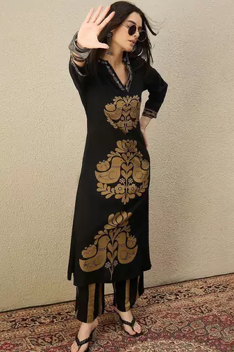 Women Ethnic Motifs Printed Regular Sequinned Kurta with Palazzos
