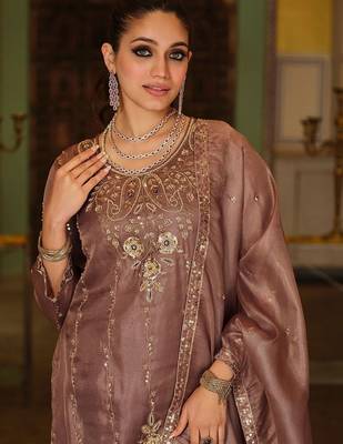 Women Ethnic Motifs Embroidered Regular Thread Work Kurta with Sharara & With Dupatta 4
