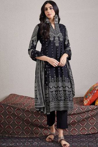 Women Bandhani Printed Cotton Kurta with Trousers & Dupatta