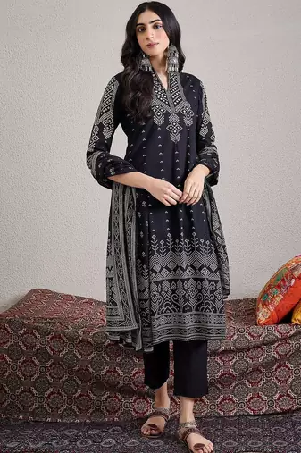 Women Bandhani Printed Cotton Kurta with Trousers & Dupatta
