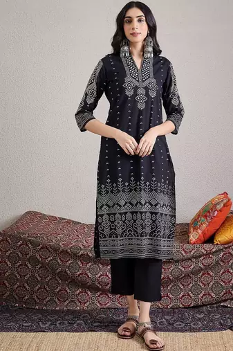 Women Bandhani Printed Cotton Kurta with Trousers & Dupatta