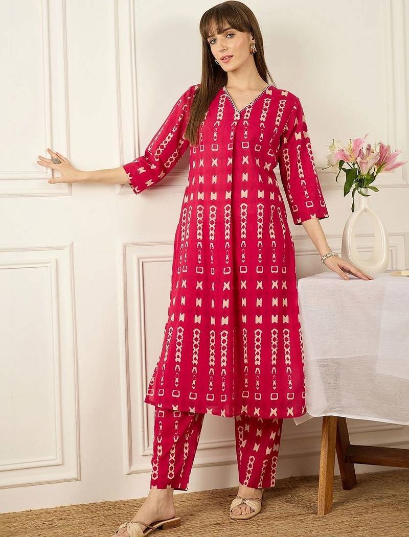 Women Ethnic Motifs Printed Regular Pure Cotton Kurta with Trousers