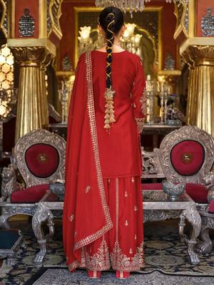Ethnic Motifs Embroidered Kurta with Palazzos & Dupatta 4