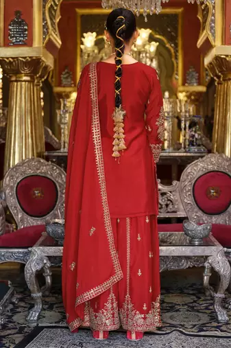 Ethnic Motifs Embroidered Kurta with Palazzos & Dupatta