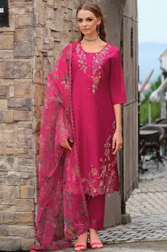 Women Floral Embroidered Kurta with Trousers & Dupatta