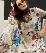 Women Floral Printed Regular Kurta with Trousers