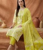 Women Floral Printed Regular Thread Work Pure Cotton Kurta with Trousers