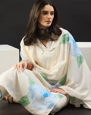 Women Floral Printed Regular Sequinned Linen Kurta with Trousers & With Dupatta 6