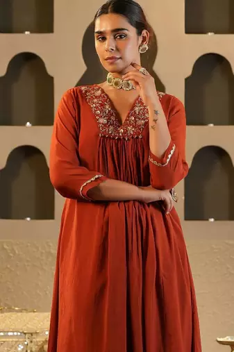 Floral Yoke Design V Neck Zari Chanderi Silk A-Line Kurta & Trousers