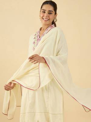 Women Floral Embroidered Pure Cotton Kurta with Trousers & With Dupatta 6