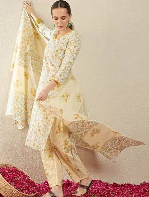 Women Floral Printed Regular Pure Cotton Kurta with Trousers & With Dupatta 4