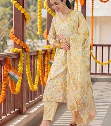 Floral Printed Pure Cotton Straight Kurta With Trousers & Dupatta