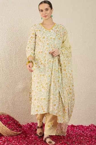 Floral Printed Pure Cotton Straight Kurta With Trousers & Dupatta