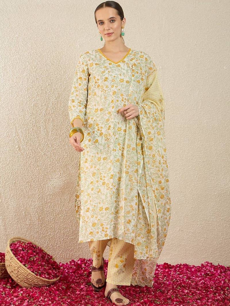 Floral Printed Pure Cotton Straight Kurta With Trousers & Dupatta