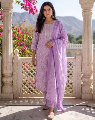 Women Floral Printed Regular Mirror Work Kurta with Trousers & With Dupatta 1
