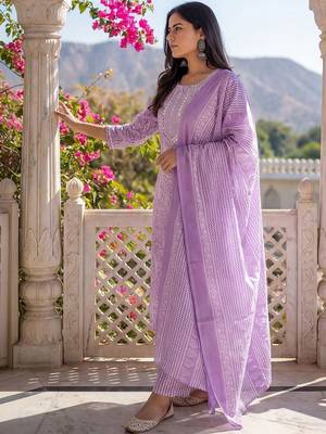 Women Floral Printed Regular Mirror Work Kurta with Trousers & With Dupatta 6