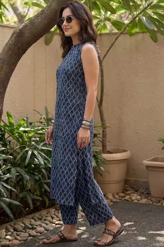 Women Printed Regular Pure Cotton Kurta with Palazzos