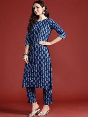 Women Ethnic Motifs Printed Regular Pure Cotton Kurta with Trousers 4