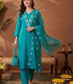 Women Ethnic Motifs Embroidered Regular Thread Work Kurta with Trousers & With Dupatta