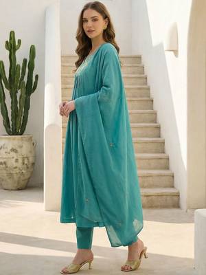 Women Ethnic Motifs Embroidered Empire Thread Work  Cotton Kurta with Trousers & With Dupatta 3
