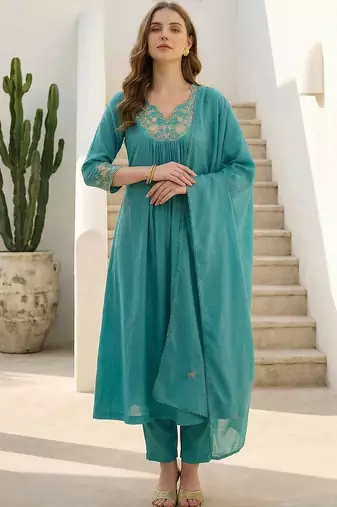 Women Ethnic Motifs Embroidered Empire Thread Work Pure Cotton Kurta with Trousers & With Dupatta