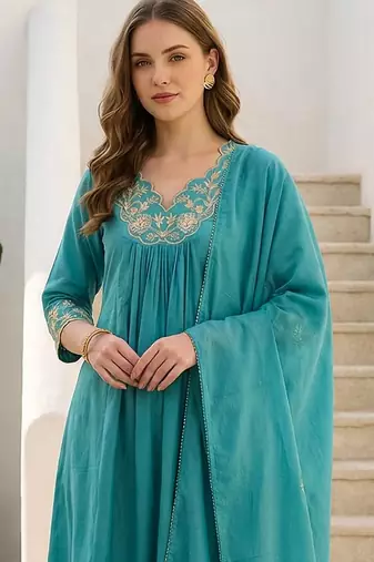 Women Ethnic Motifs Embroidered Empire Thread Work Pure Cotton Kurta with Trousers & With Dupatta