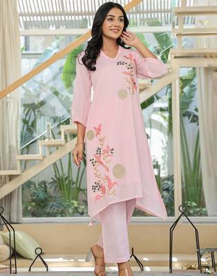 Women Floral Embroidered Regular Thread Work Pure Cotton Kurta with Trousers 4