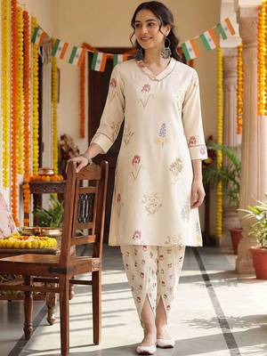 Women Floral Printed Regular Thread Work Kurta with Dhoti Pants 1