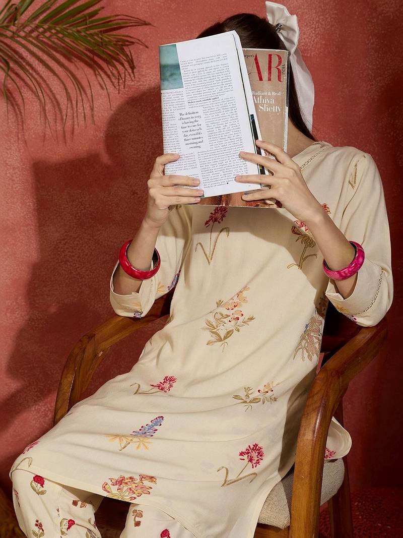 Women Floral Printed Regular Thread Work Kurta with Dhoti Pants