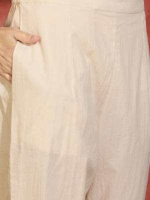 Women Floral Printed Pure Cotton A-Line Kurta with Trousers 3