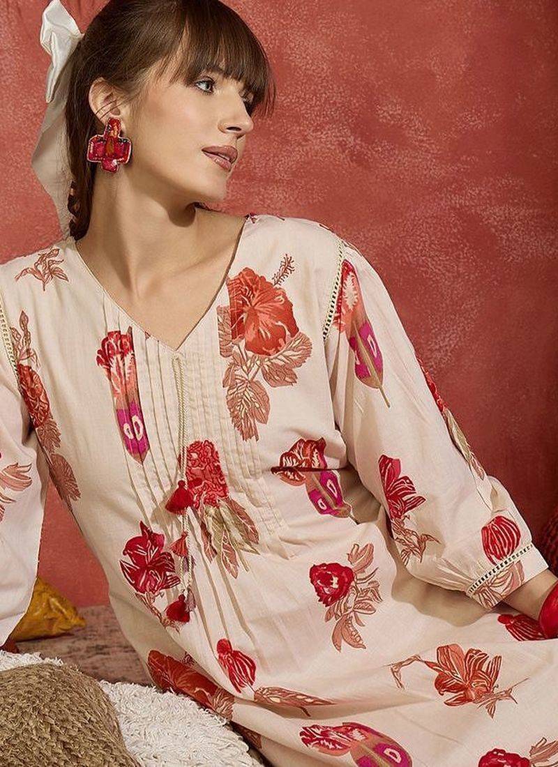 Women Floral Printed Pure Cotton A-Line Kurta with Trousers