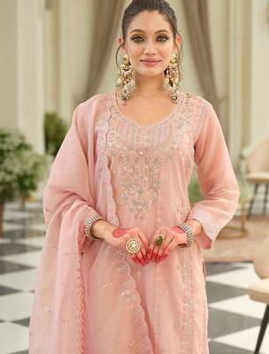 Women Ethnic Motifs Embroidered Kurta with Trousers & Dupatta 1