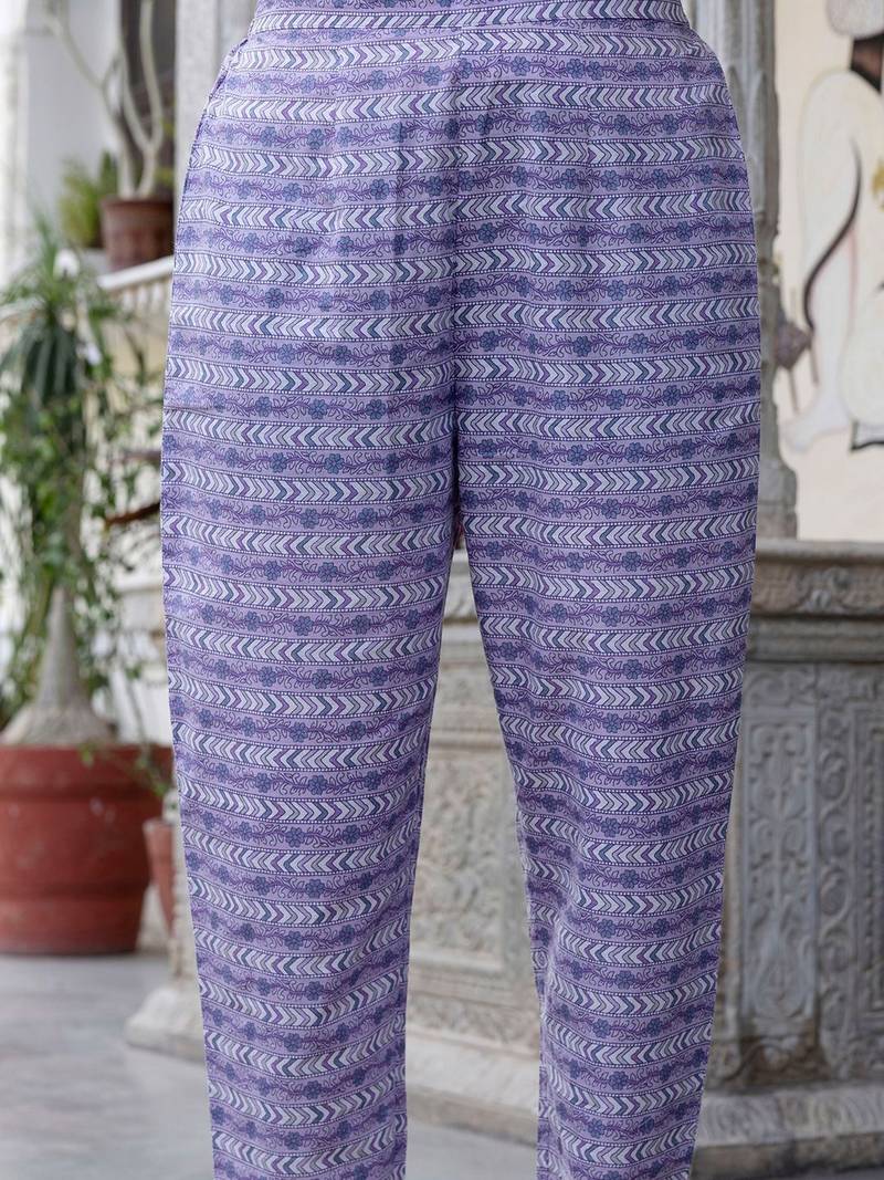 Floral Printed Panelled Square Neck Pure Cotton Kurta With Trousers & Dupatta