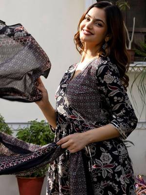 Women Floral Printed Angrakha Pure Cotton Kurta with Trousers & With Dupatta 4