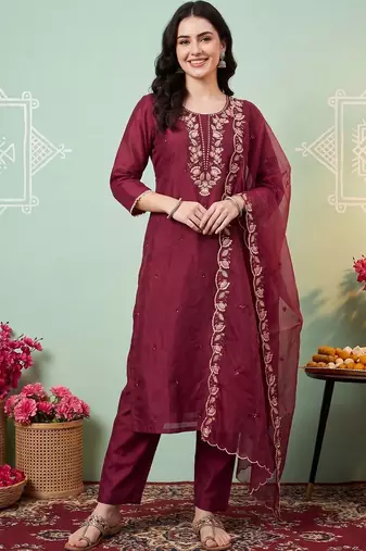 Women Ethnic Motifs Embroidered Regular Thread Work Kurta with Trousers & With Dupatta