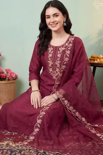 Women Ethnic Motifs Embroidered Regular Thread Work Kurta with Trousers & With Dupatta