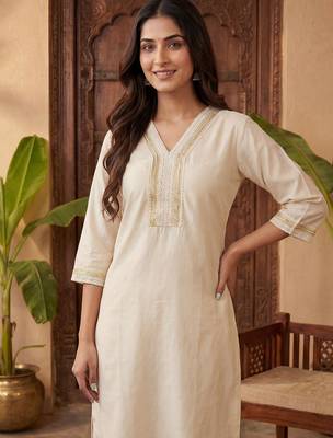 Women Ethnic Motifs Embroidered Regular Gotta Patti Kurta with Trousers 2