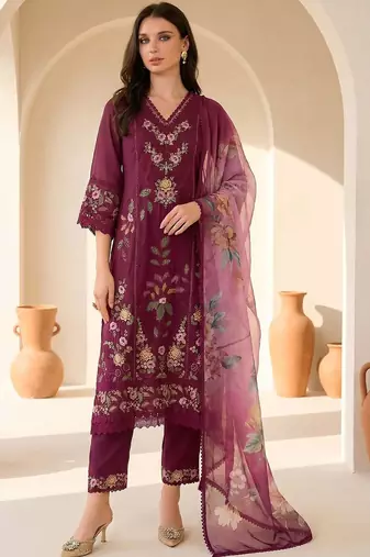Women Floral Embroidered Regular Thread Work Pure Silk Kurta with Trousers & With Dupatta