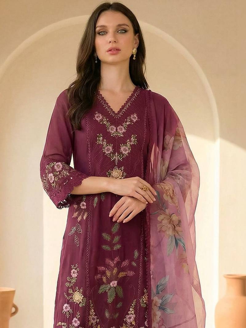 Women Floral Embroidered Regular Thread Work Pure Silk Kurta with Trousers & With Dupatta