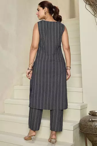 Striped Regular Pure Cotton Kurta With Trousers