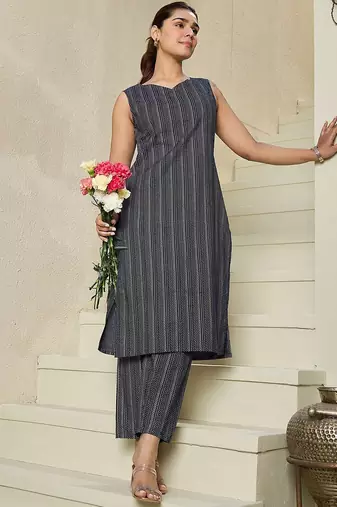 Striped Regular Pure Cotton Kurta With Trousers