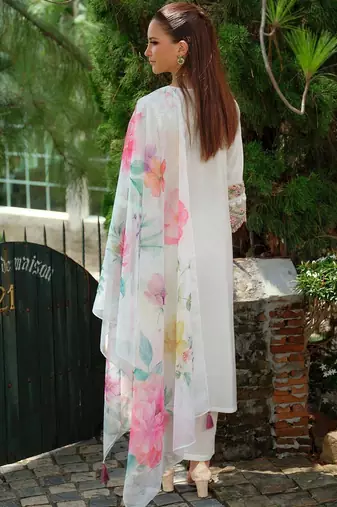 Floral Yoke Design Notch Neck Thread Work A-Line Kurta & Dupatta with Trousers
