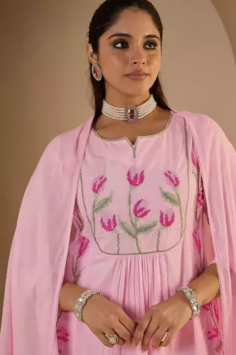 Women Floral Embroidered Panelled Thread Work Pure Cotton Kurta with Trousers & With Dupatta
