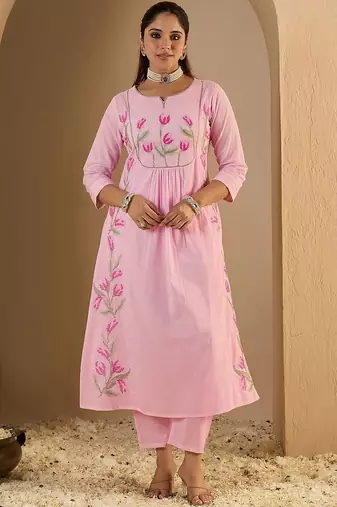 Women Floral Embroidered Panelled Thread Work Pure Cotton Kurta with Trousers & With Dupatta