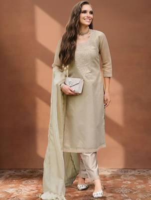 Women Ethnic Motifs Embroidered Regular Thread Work Kurta with Trousers & With Dupatta 1