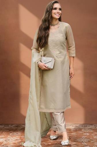 Women Ethnic Motifs Embroidered Regular Thread Work Kurta with Trousers & With Dupatta