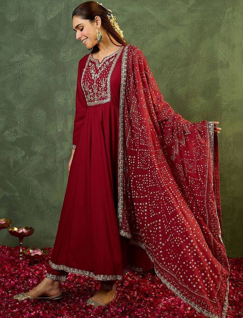 Women Ethnic Motifs Embroidered Panelled Thread Work Kurta with Trousers & With Dupatta