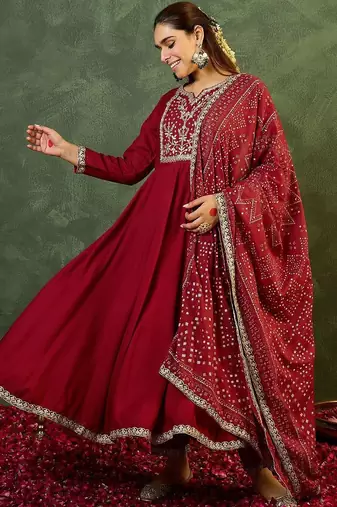 Women Ethnic Motifs Embroidered Panelled Thread Work Kurta with Trousers & With Dupatta