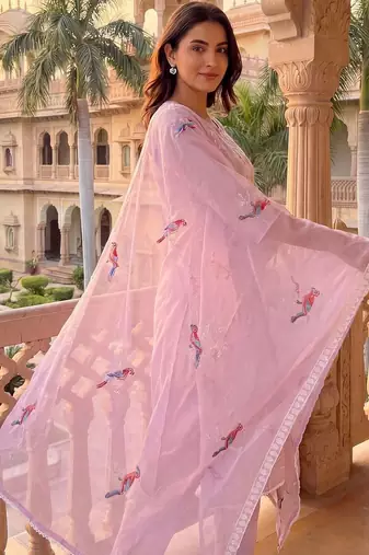 Women Ethnic Motifs Embroidered Regular Thread Work Kurta with Trousers & With Dupatta