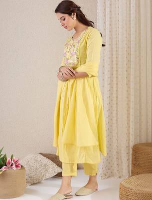 Women Floral Embroidered Empire Mirror Work Pure Cotton Kurta with Trousers & With Dupatta 1